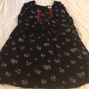 Old Navy embroidered dress
